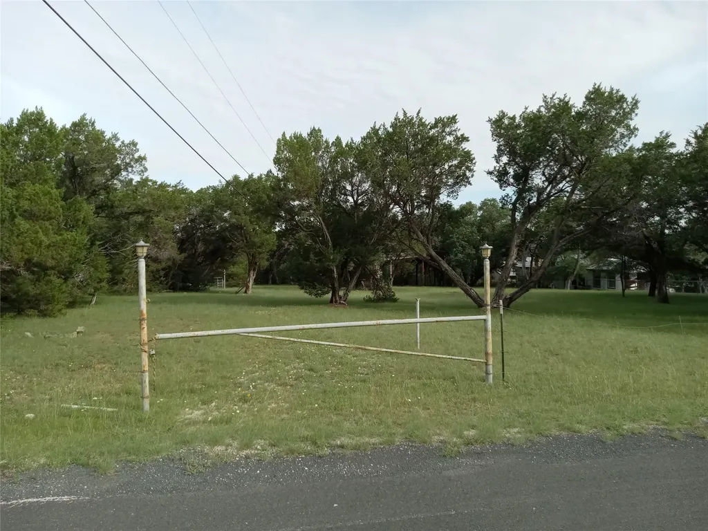 10310 W Darleen Drive Leander TX 78641