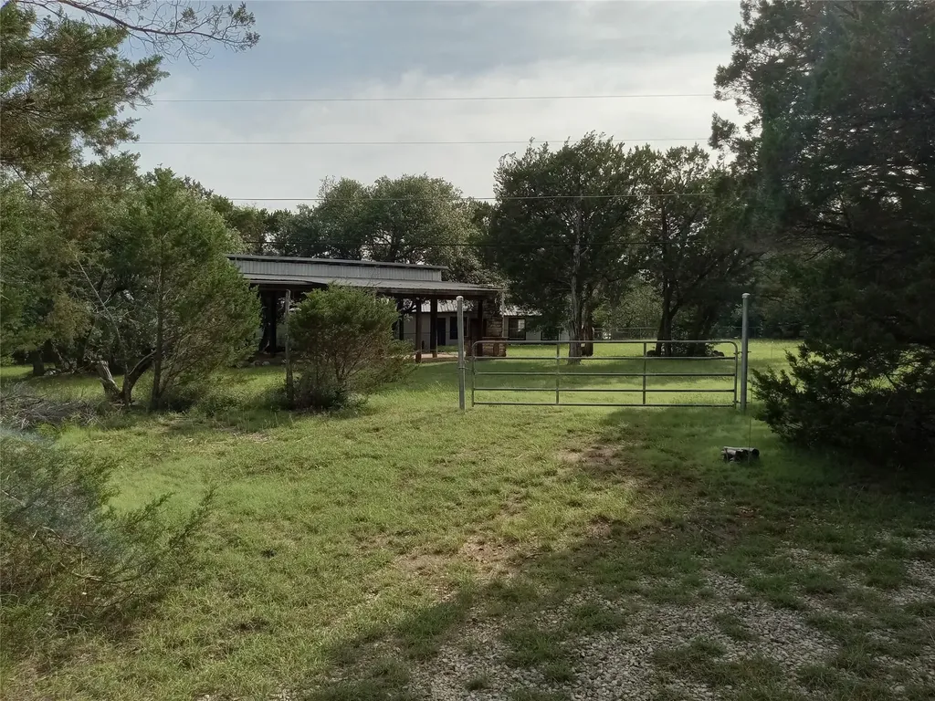 10310 W Darleen Drive Leander TX 78641