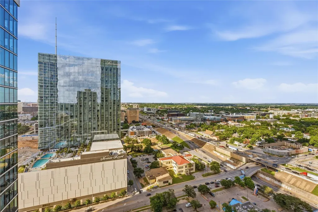 610 Davis Street Austin TX 78701