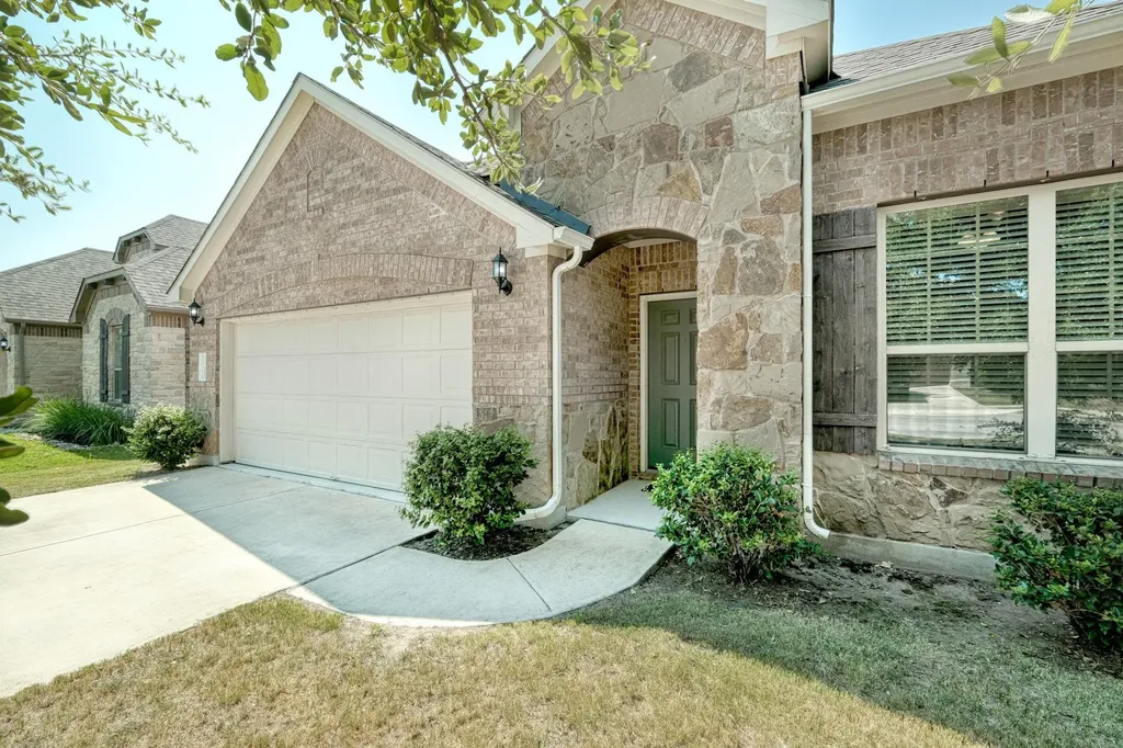 3321 De Torres Circle Round Rock TX 78665