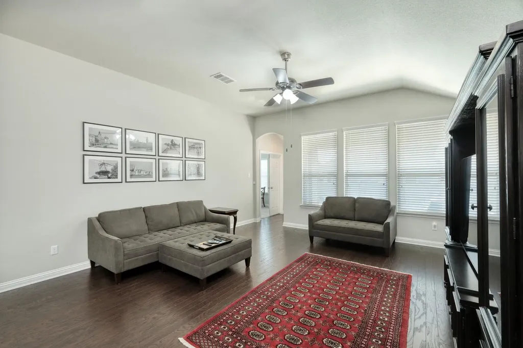 3321 De Torres Circle Round Rock TX 78665
