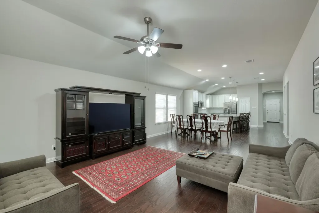 3321 De Torres Circle Round Rock TX 78665