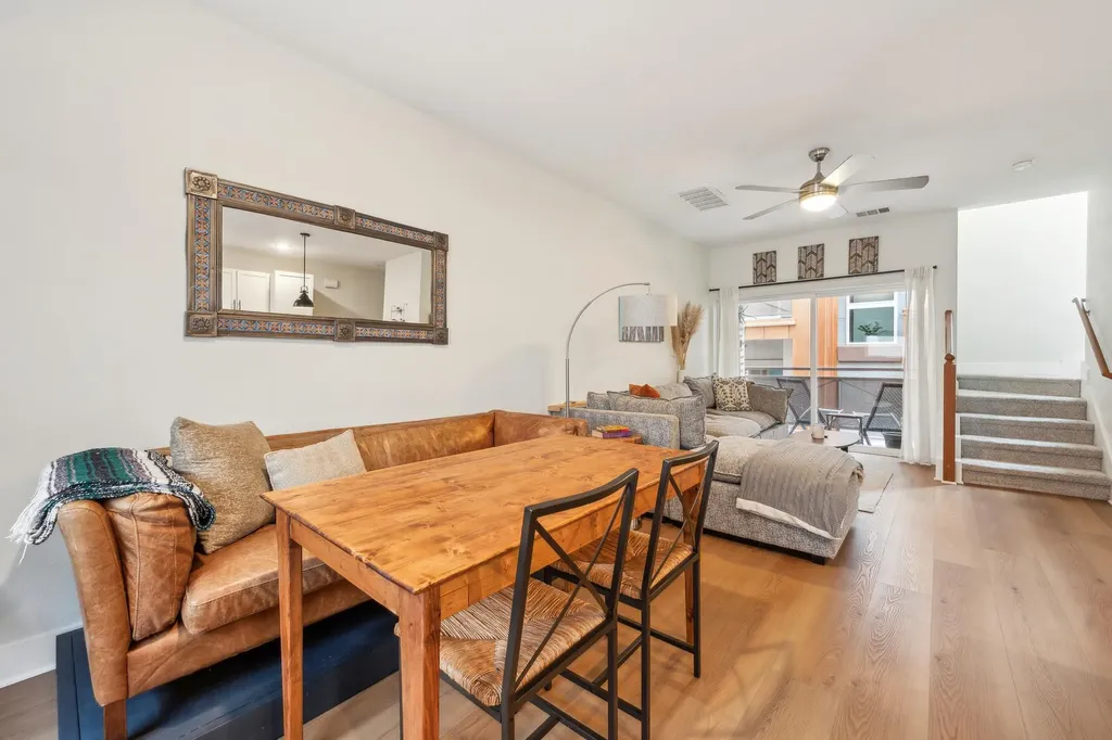 2827 Manor Road Austin TX 78722