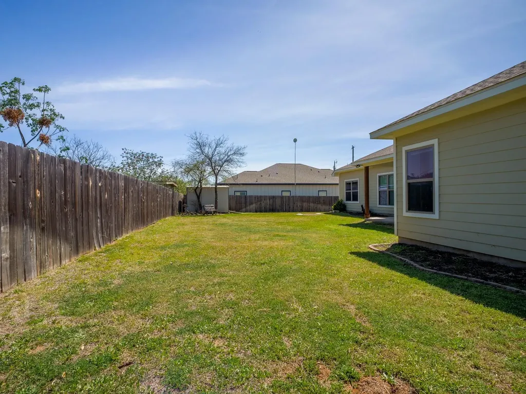 114 Norwood Drive Granite Shoals TX 78654