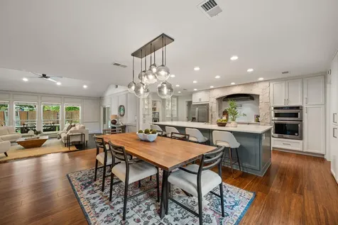 10507 Ronwood Drive Austin TX 78750