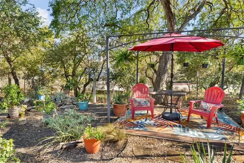 102 Elm Hill Court San Marcos TX 78666