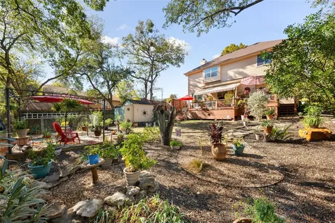 102 Elm Hill Court San Marcos TX 78666