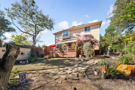 102 Elm Hill Court San Marcos TX 78666