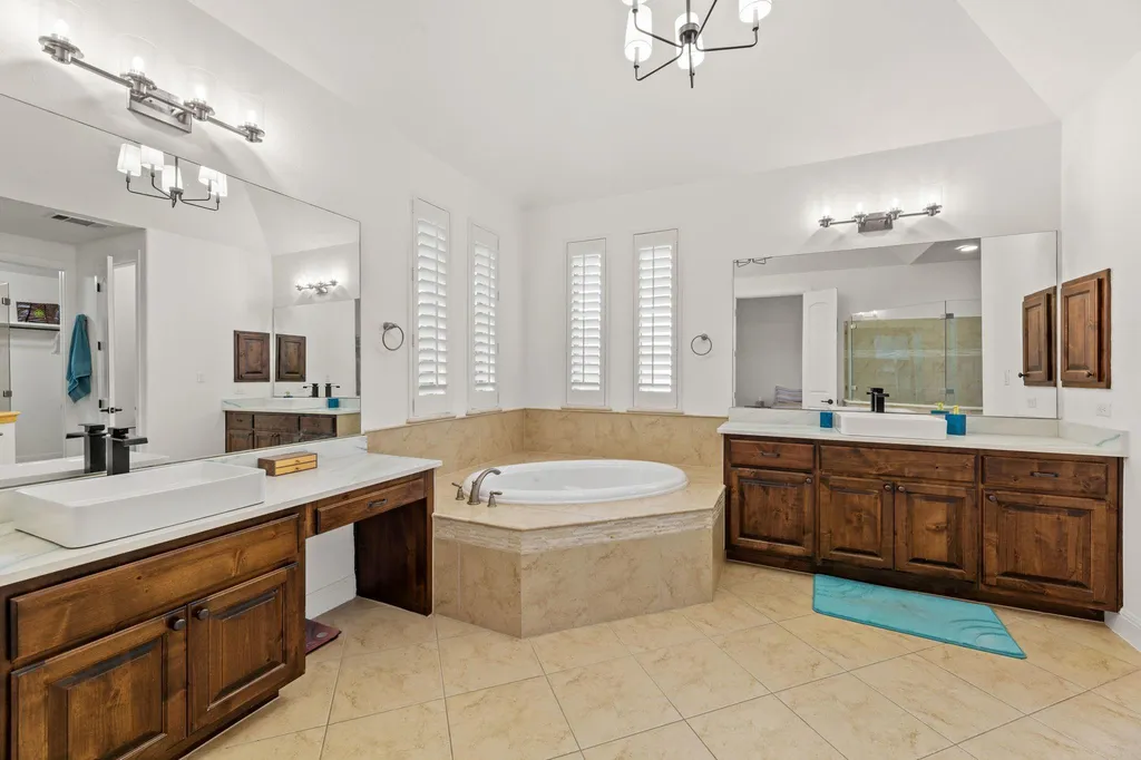 3013 Vista Heights Drive Leander TX 78641