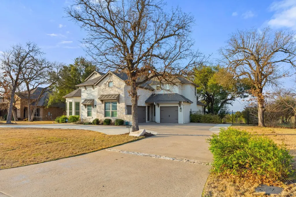 3013 Vista Heights Drive Leander TX 78641