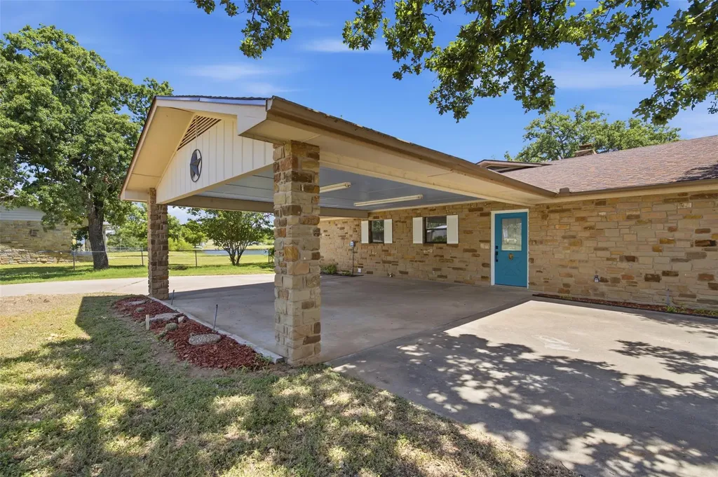 508 Pebble Drive Buchanan Dam TX 78609