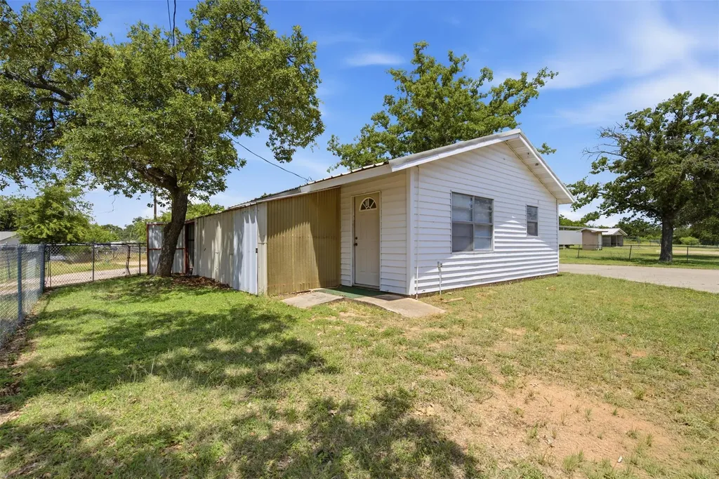 508 Pebble Drive Buchanan Dam TX 78609