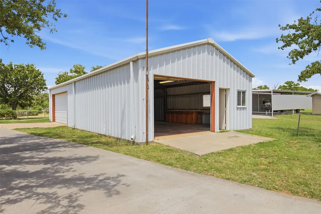 508 Pebble Drive Buchanan Dam TX 78609