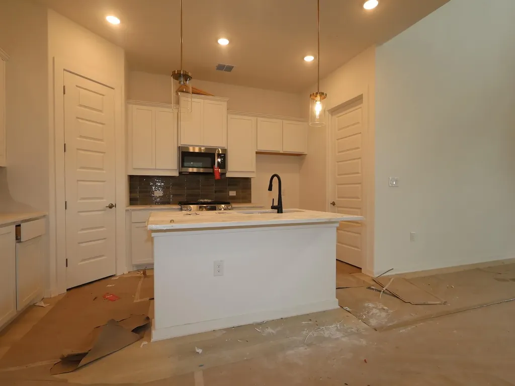 13215 Stabler Drive Austin TX 78652