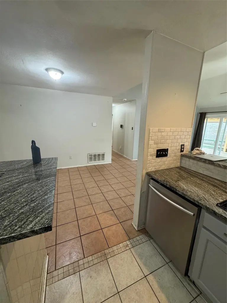 908 Saunders Drive Round Rock TX 78664