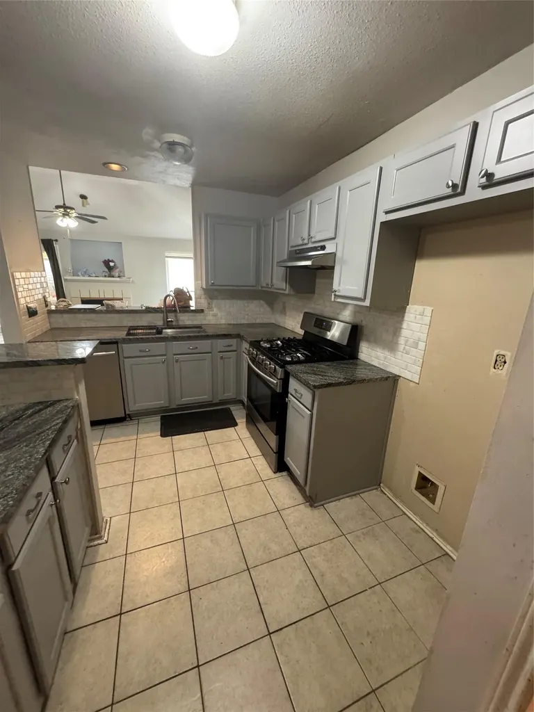 908 Saunders Drive Round Rock TX 78664