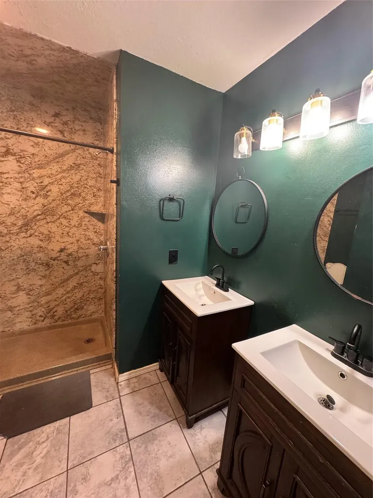 908 Saunders Drive Round Rock TX 78664