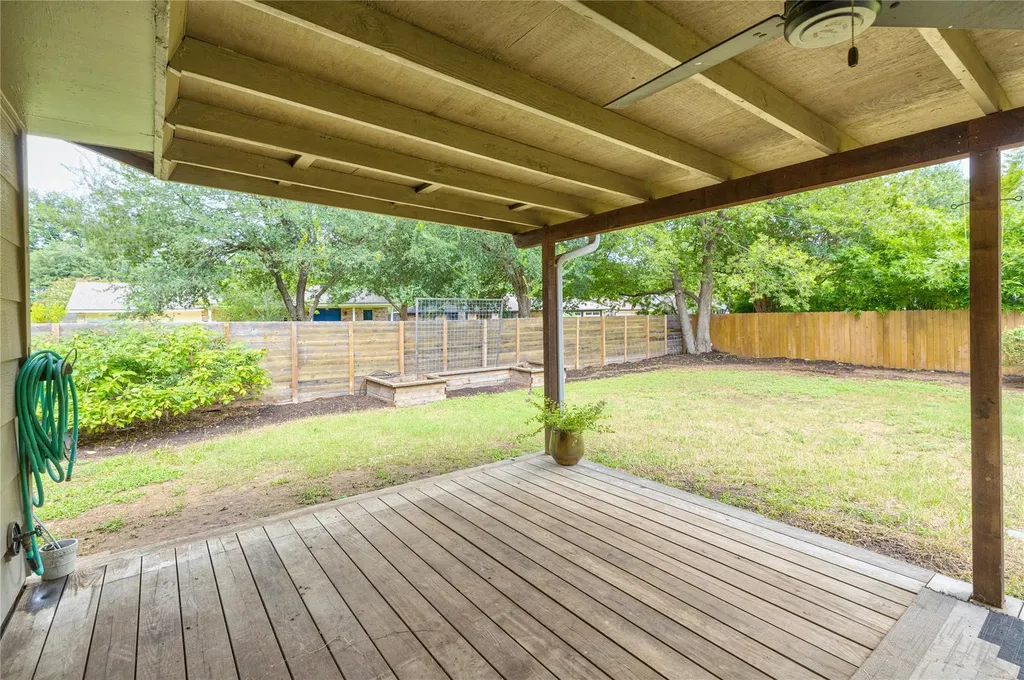 2301 Village Circle Austin TX 78745