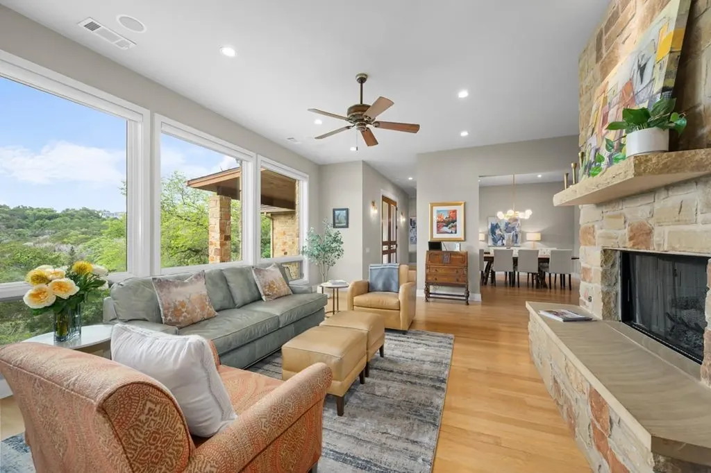 7321 Vista Mountain Drive Austin TX 78731