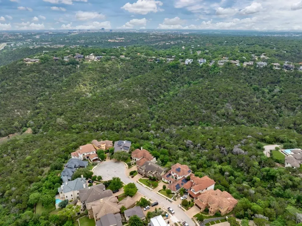 7321 Vista Mountain Drive Austin TX 78731