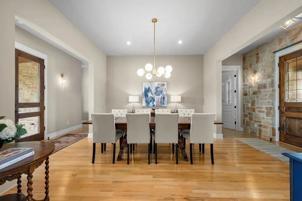 7321 Vista Mountain Drive Austin TX 78731