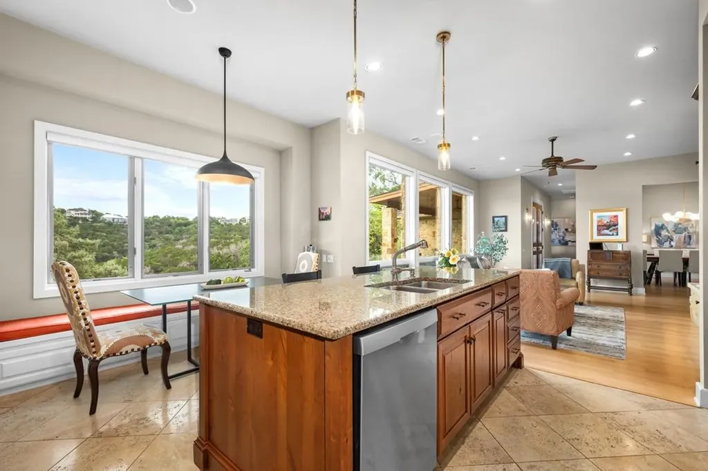 7321 Vista Mountain Drive Austin TX 78731