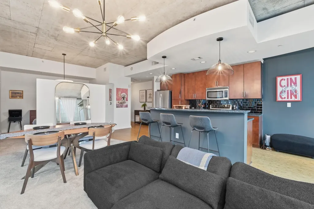 360 Nueces Street Austin TX 78701