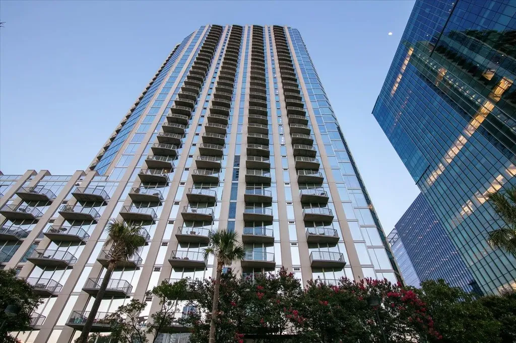 360 Nueces Street Austin TX 78701