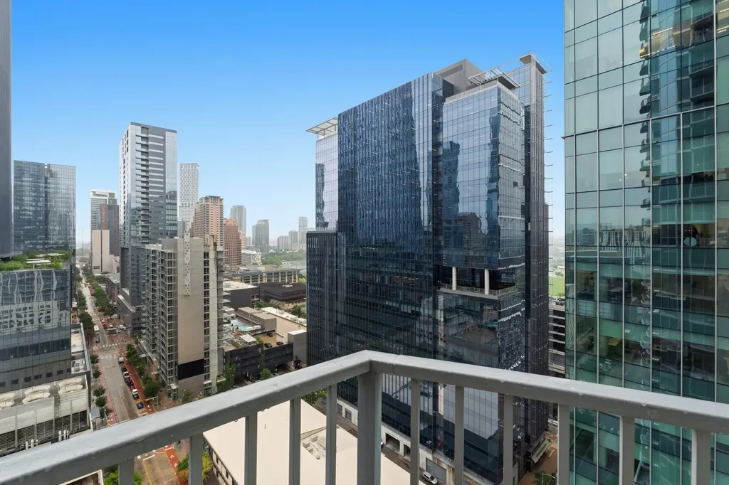360 Nueces Street Austin TX 78701