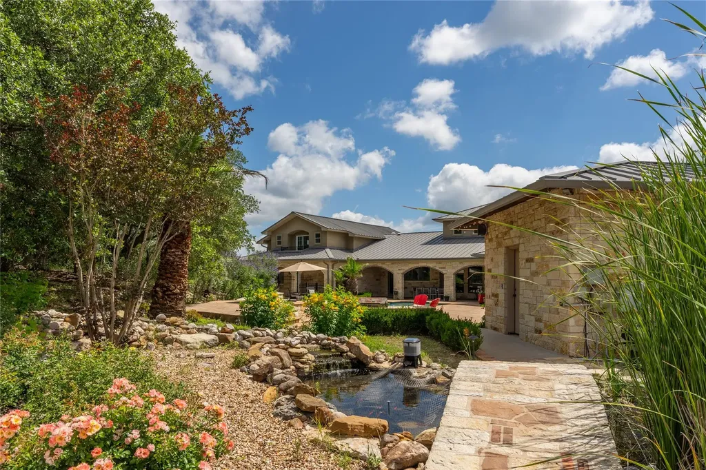 345 Leafdale Trail Dripping Springs TX 78620