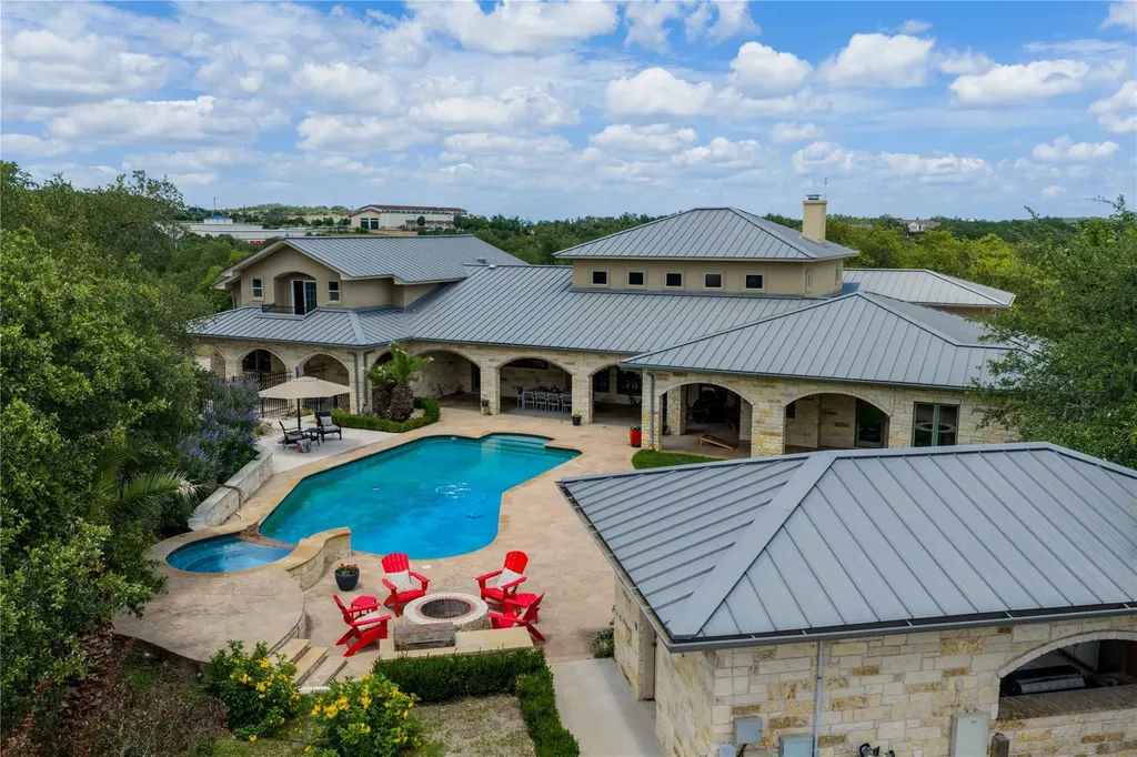 345 Leafdale Trail Dripping Springs TX 78620