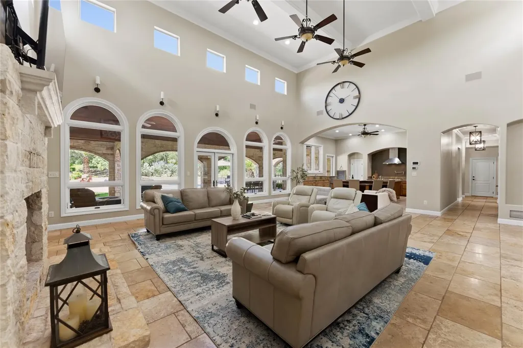 345 Leafdale Trail Dripping Springs TX 78620