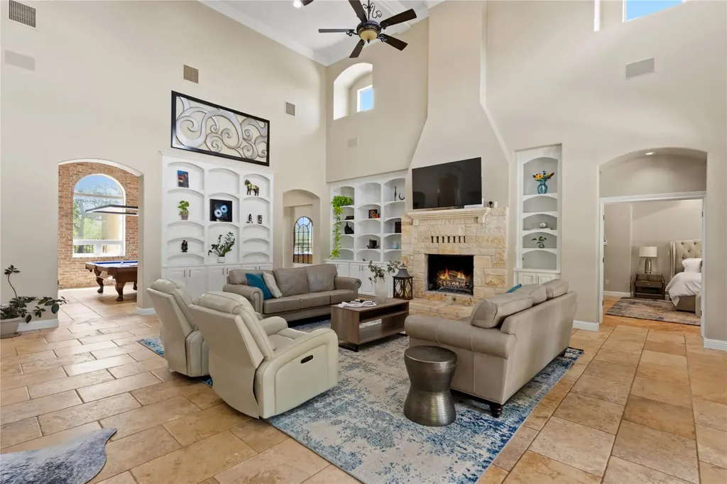 345 Leafdale Trail Dripping Springs TX 78620