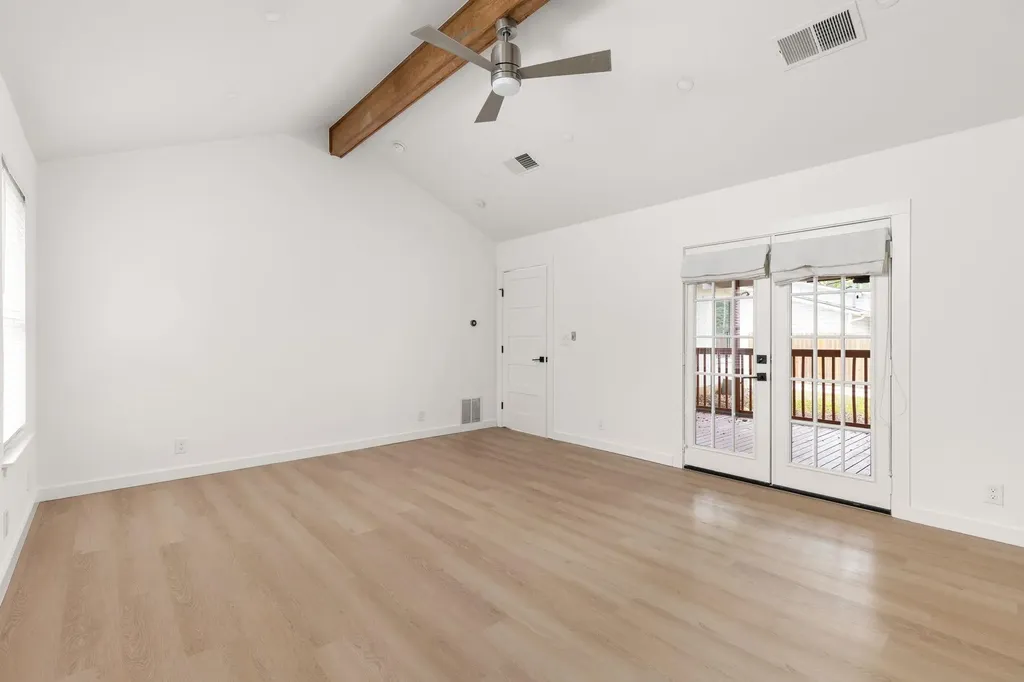 1507 Karen Avenue Austin TX 78757