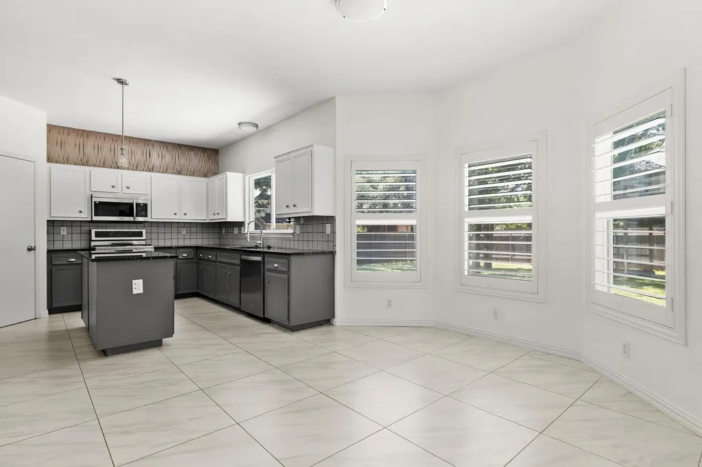 1900 Chaparral Drive Round Rock TX 78681