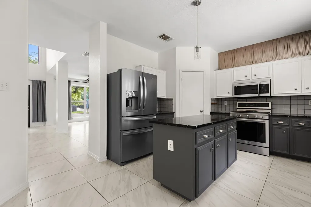 1900 Chaparral Drive Round Rock TX 78681