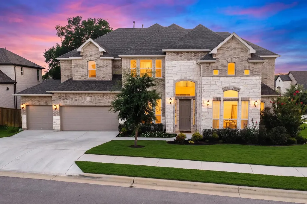 351 Pigeon River Road Kyle TX 78640