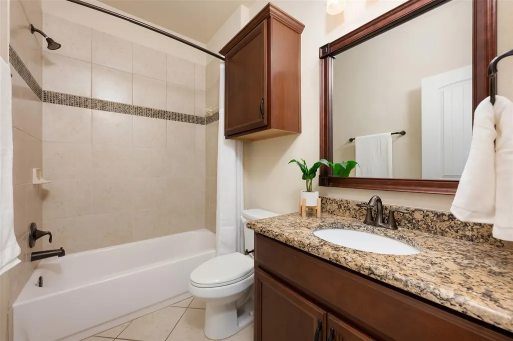 503 S Meadowlark Street Lakeway TX 78734