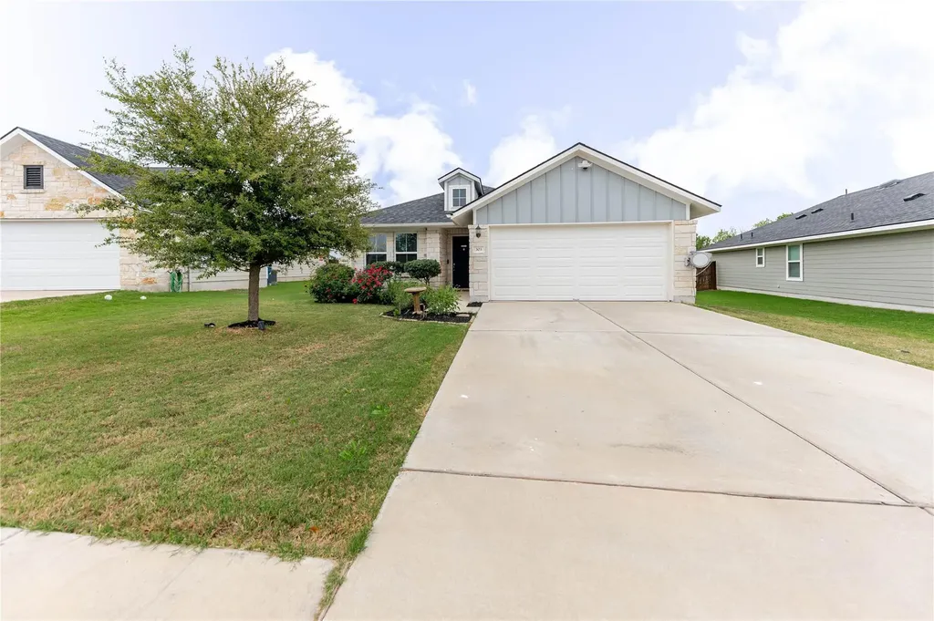 303 Schuyerville Drive Elgin TX 78621