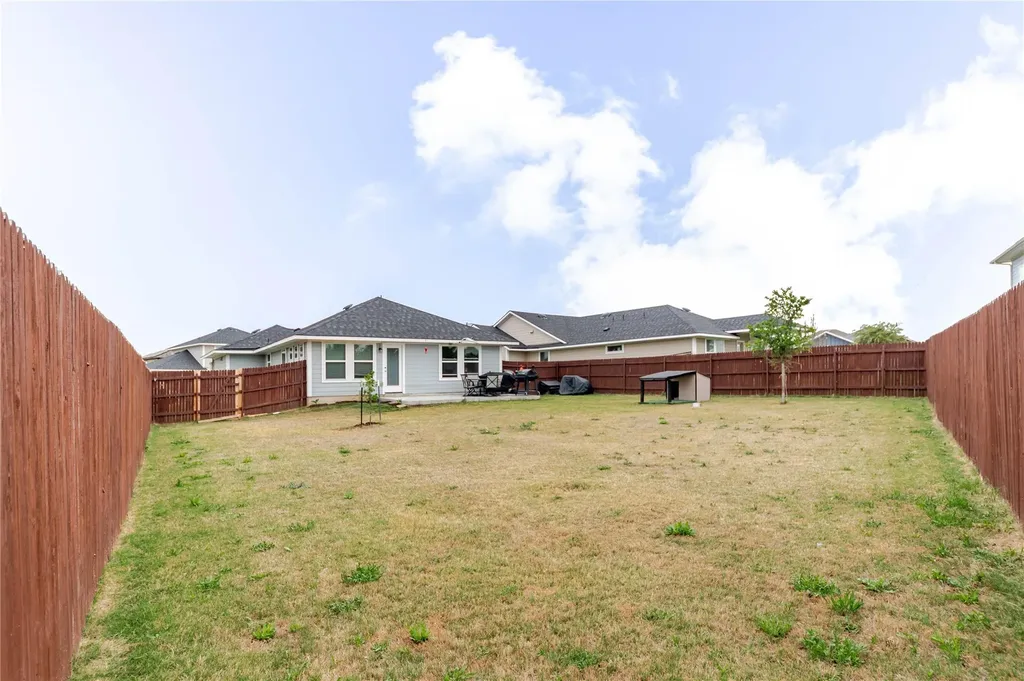 303 Schuyerville Drive Elgin TX 78621
