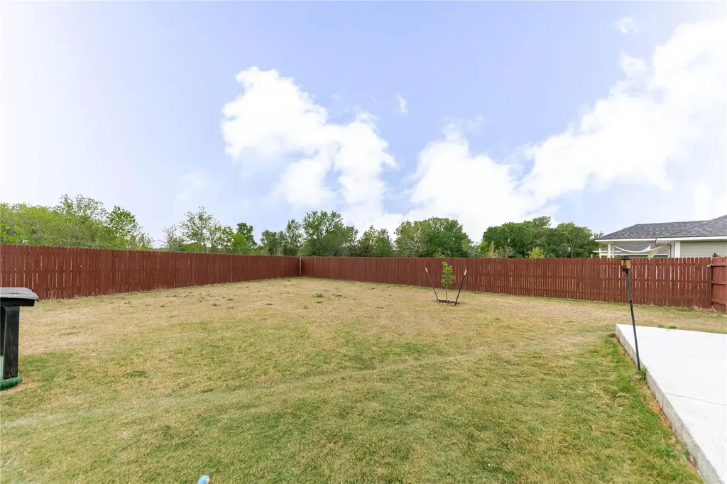 303 Schuyerville Drive Elgin TX 78621