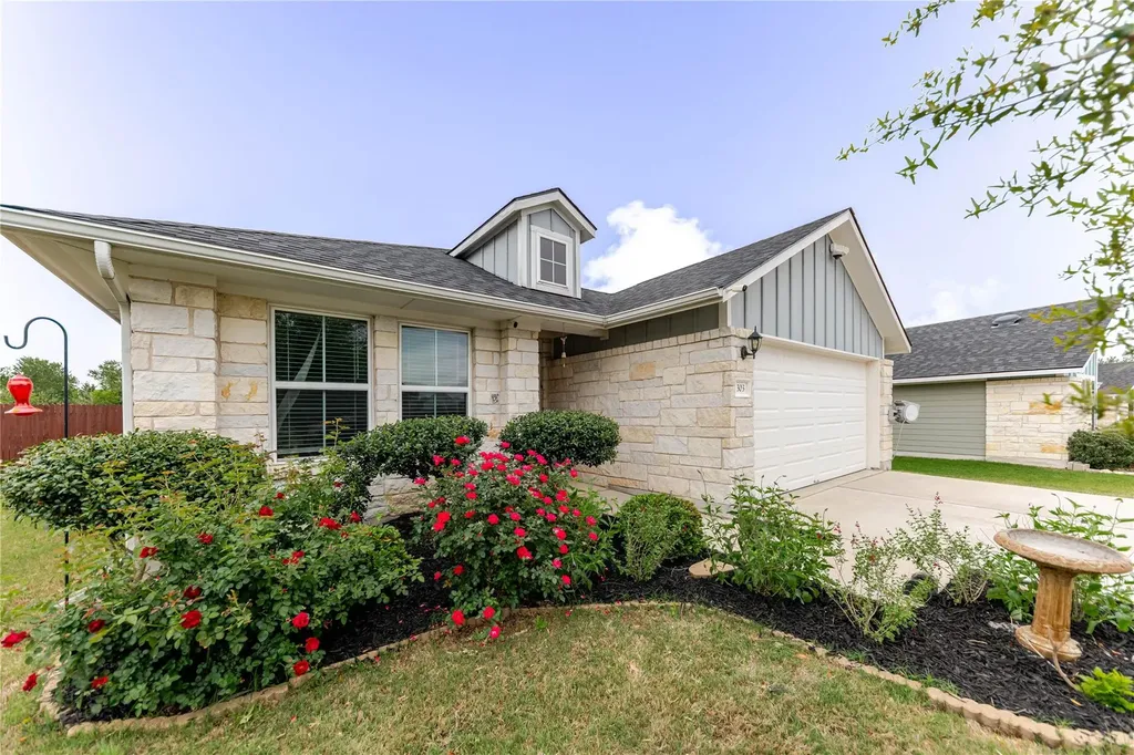 303 Schuyerville Drive Elgin TX 78621