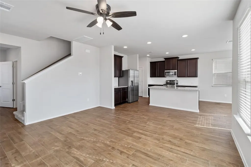 5613 Respinto Drive Austin TX 78747