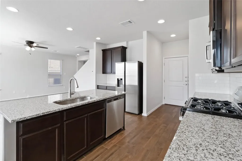 5613 Respinto Drive Austin TX 78747