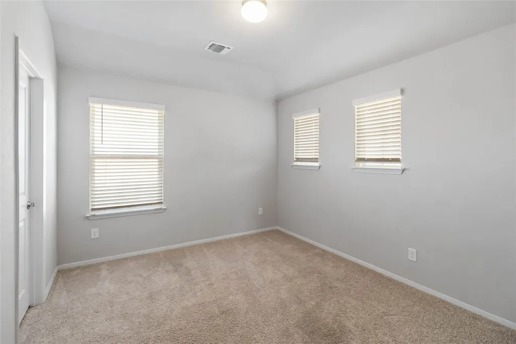 5613 Respinto Drive Austin TX 78747