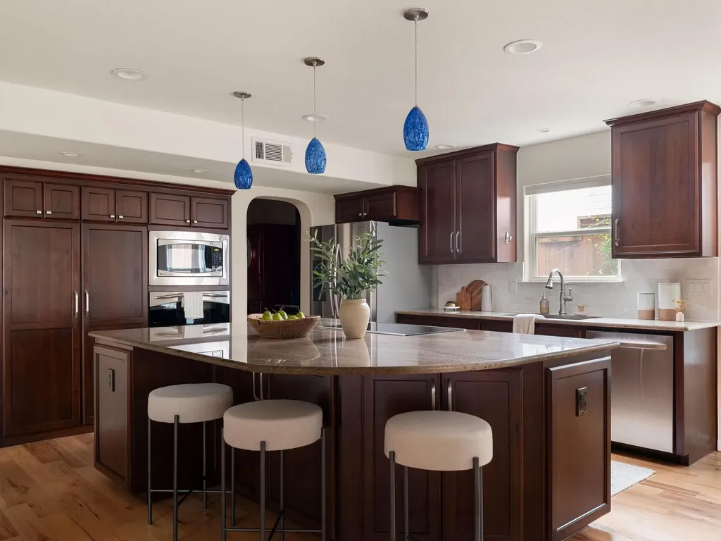 3610 Cima Serena Drive Austin TX 78759