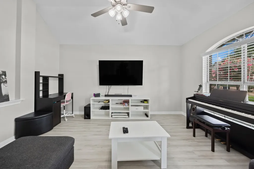 30112 Spyglass Circle Georgetown TX 78628