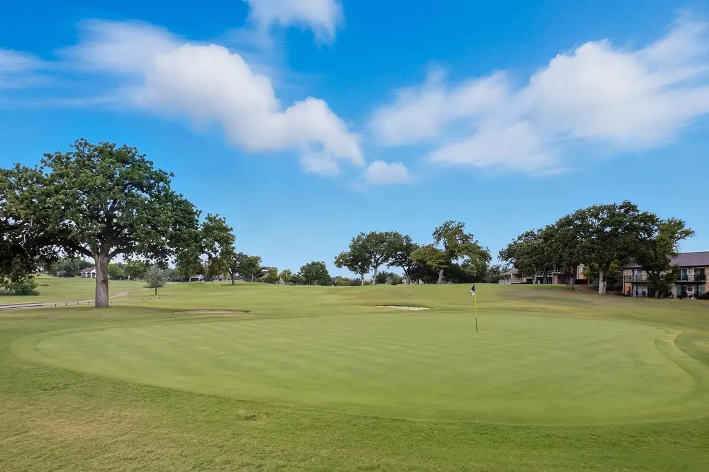 82 Island Drive Horseshoe Bay TX 78657