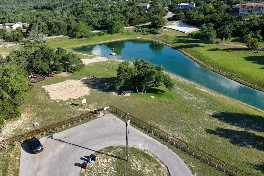 10613 Knob Hill Dripping Springs TX 78620