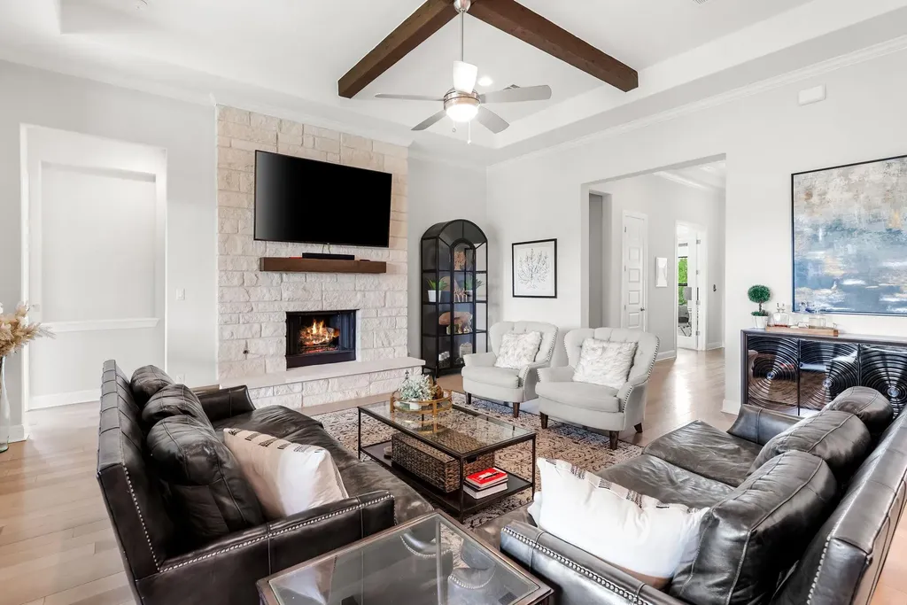 261 Rosetta Loop Liberty Hill TX 78642